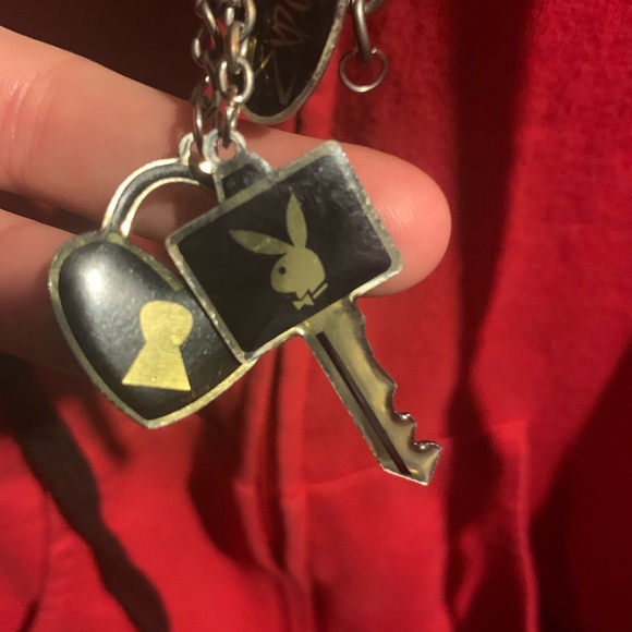 ⭐️SALE⭐️ Y2K RARE embroidered Playboy mini Hoodie w zipper pulley - Picture 4 of 8